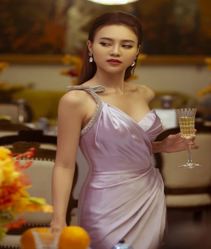 Sự nghiệp của cô nàng Lan Ngọc